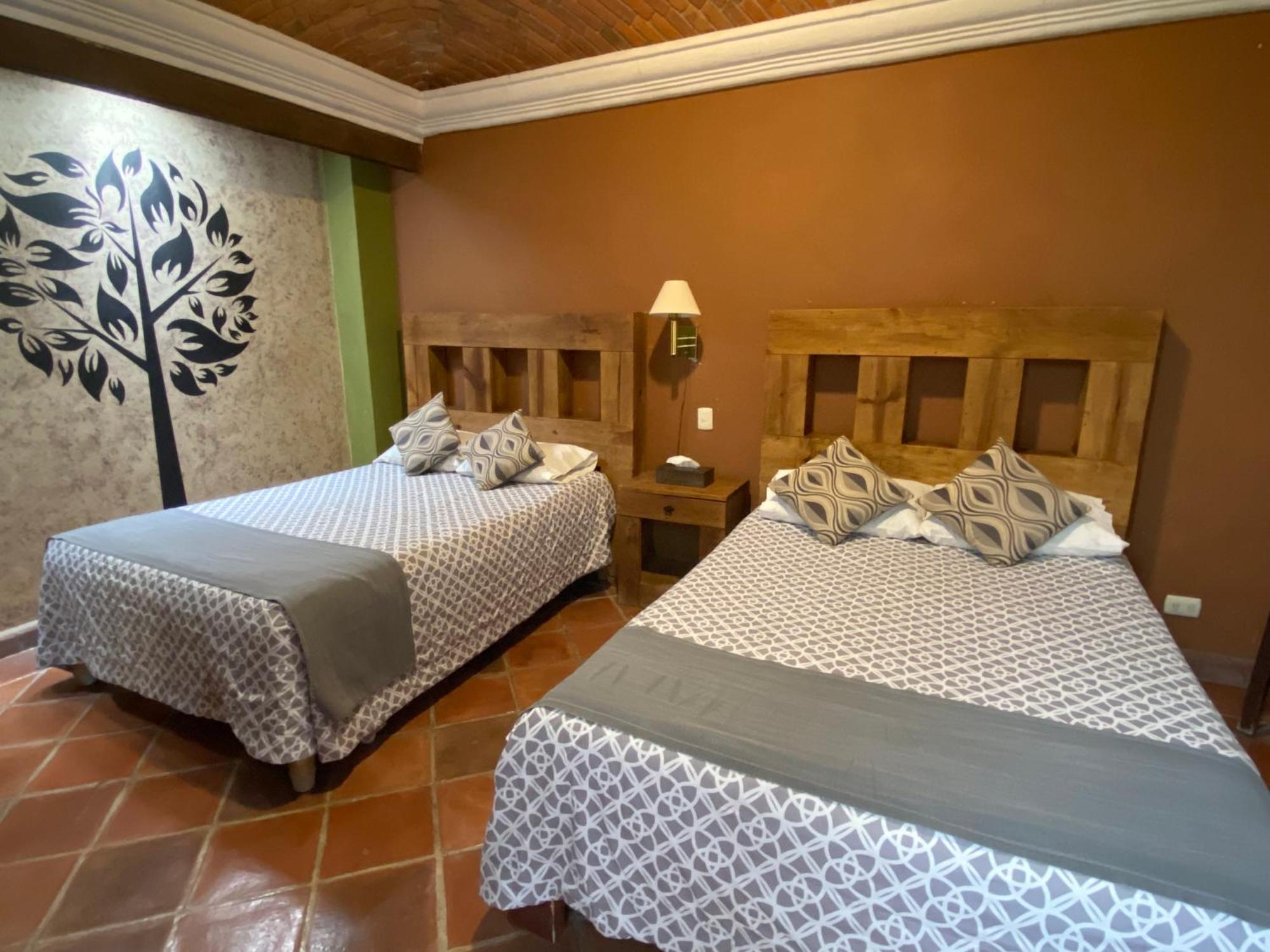 Hotel Ana Catalina And Suites Сан-Міґель-де-Альєнде Екстер'єр фото