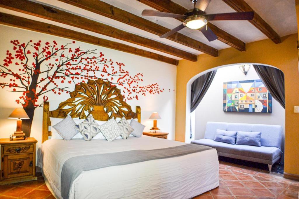 Hotel Ana Catalina And Suites Сан-Міґель-де-Альєнде Екстер'єр фото
